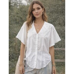 Vintage Women's M/L White Blouse Eyelet Lace Wide Collar Cottage Romantic Boho